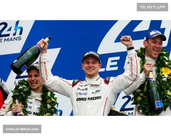 霍肯博格英国站登台，打破职业生涯“无领奖台”魔咒